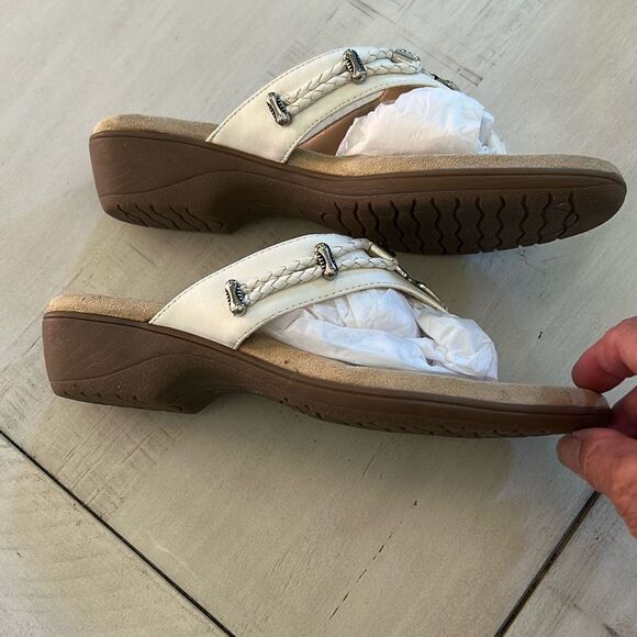 ALDO White & Tan Western Sandals NWT Size 8 - Picture 6 of 9